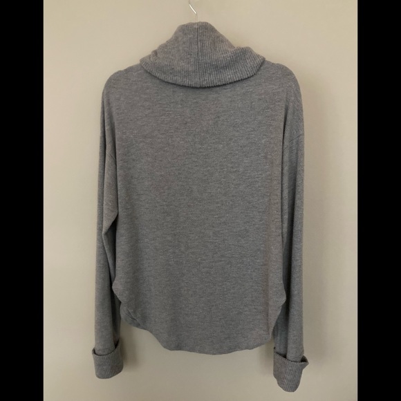 Treasure & Bond Cowl Neck Pullover - Picture 3 of 11